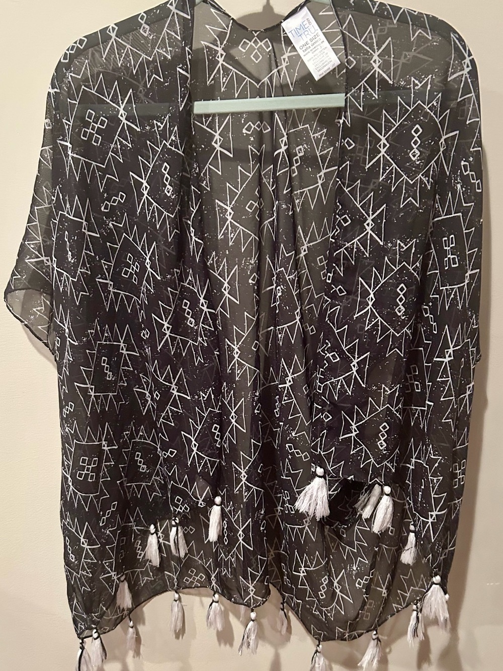Time and True women's black/white geometric-print BOHO cover-up, One Size